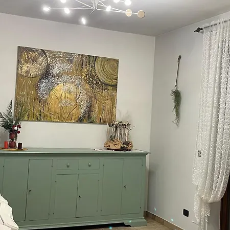 Al Borgonuovo Nocleg ze śniadaniem Asti