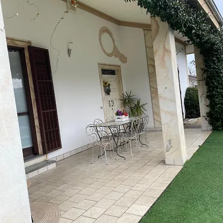 Al Borgonuovo Bed and breakfast